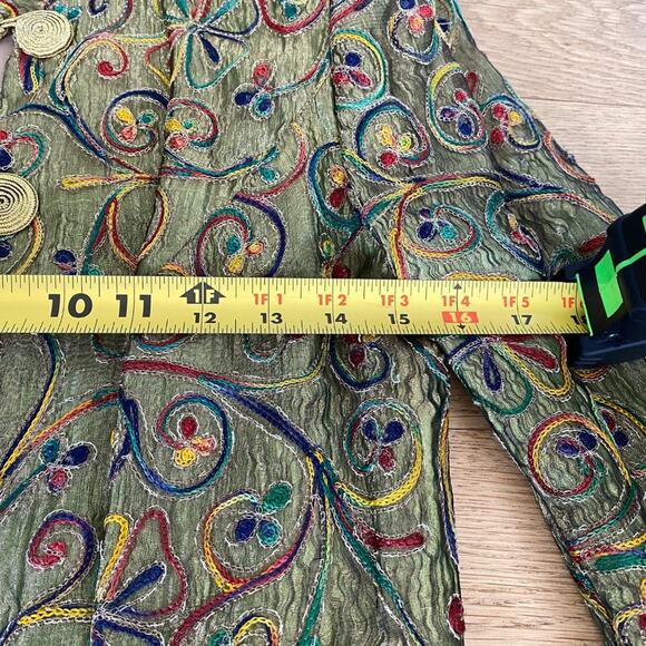 Max Nugus Embroidered Silk Tunic Jacket in Green Multi - Picture 5 of 6